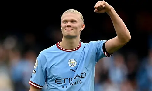 أكبر عدد من الأهداف المسجلة في موسم الدوري الإنجليزي الممتاز